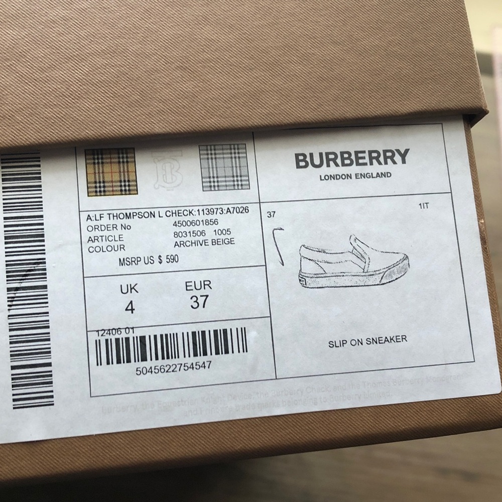 NWT Burberry Thompson Check Slip ons size 37 - Picture 14 of 14